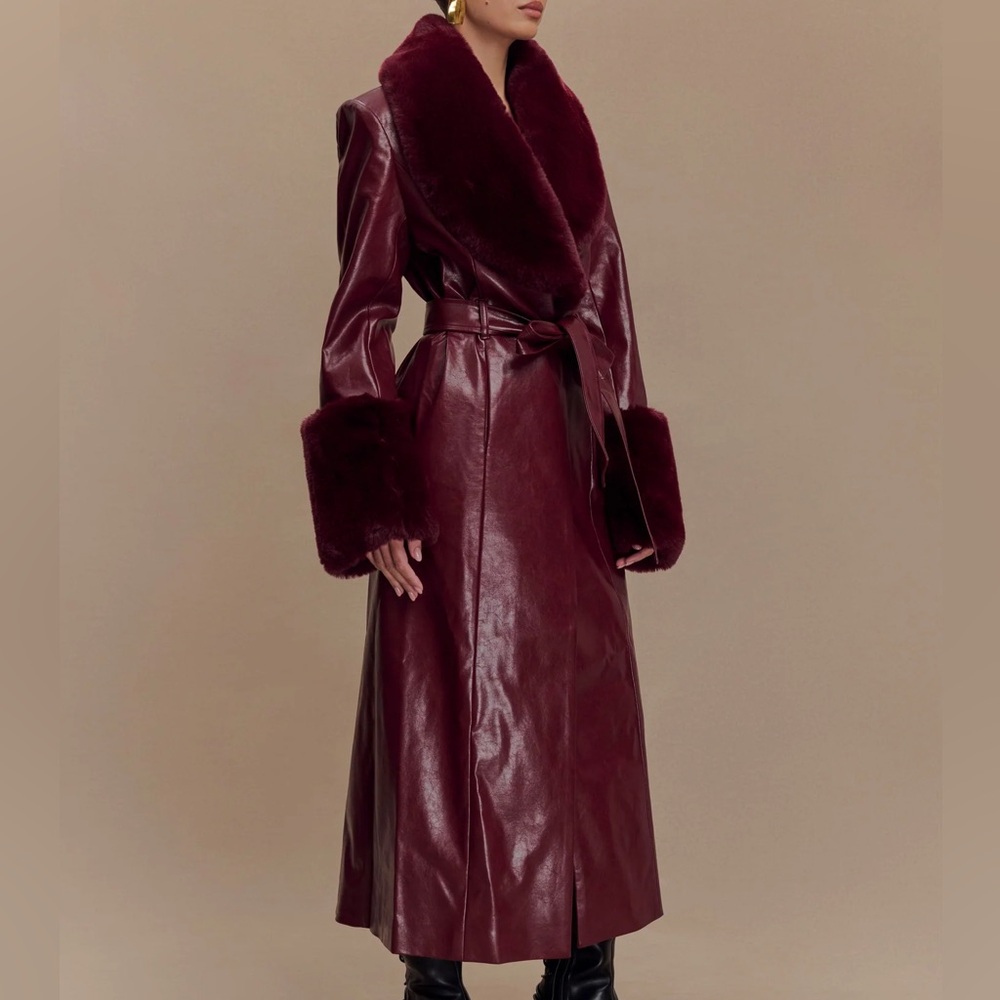 Meshki - BEC Faux Leather Trench Coat With Faux Fur (Cherry Red) - Picture 3 of 5